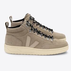 NEW Veja Roraima Suede High Top Sneaker in Dune Almond